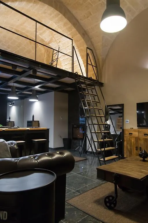 Cairoliapartment باري شقة